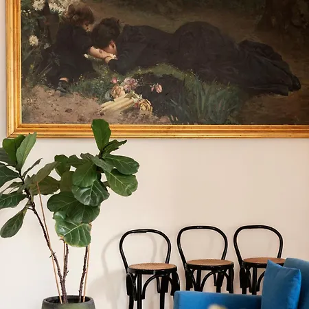 Lägenhet Posillipo 70