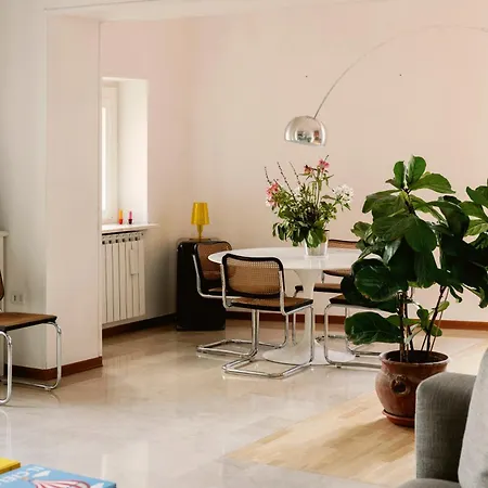 Posillipo 70 Lägenhet *