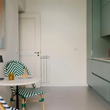 Lägenhet Posillipo 70